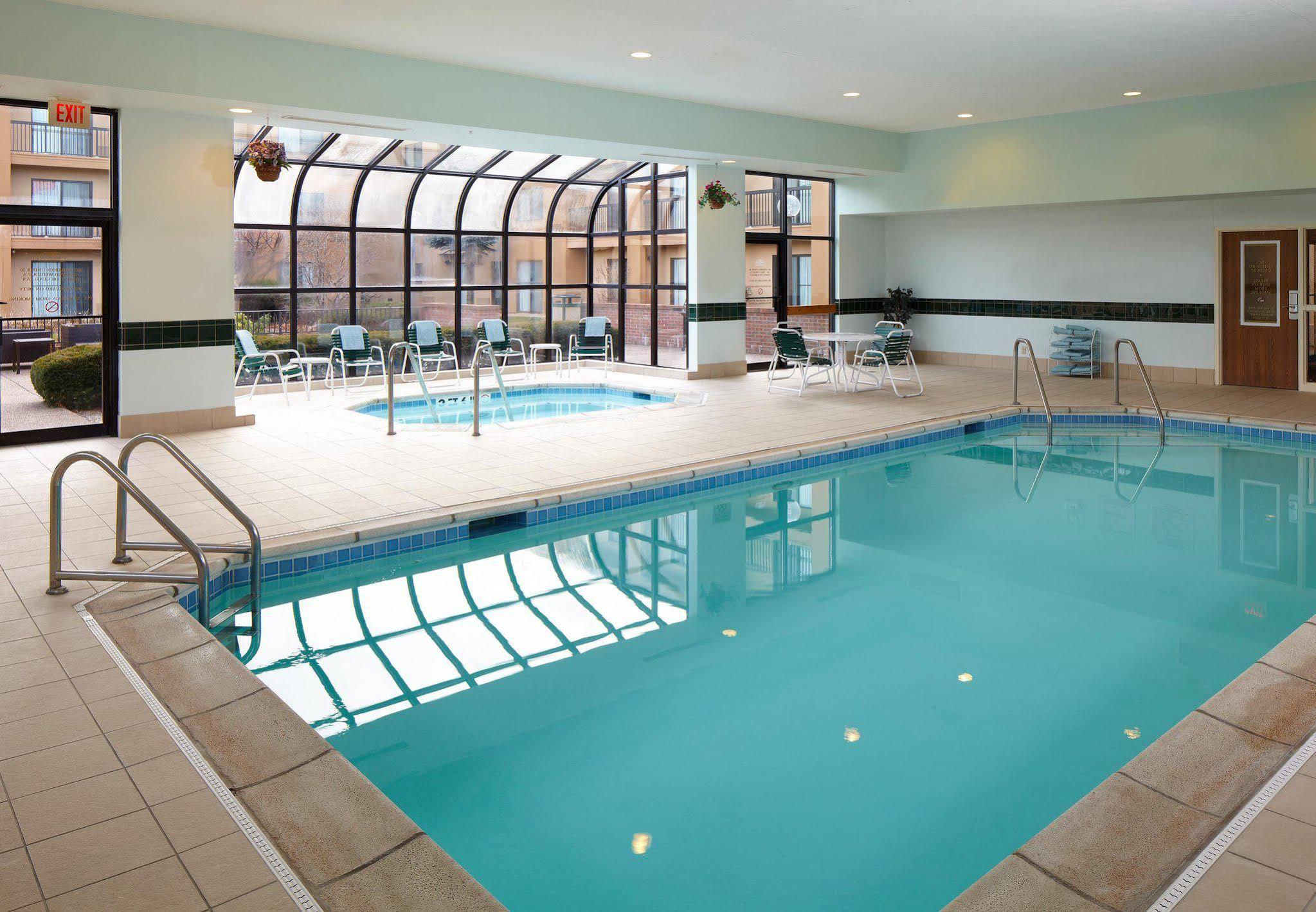 Sonesta Select Hotel 3*