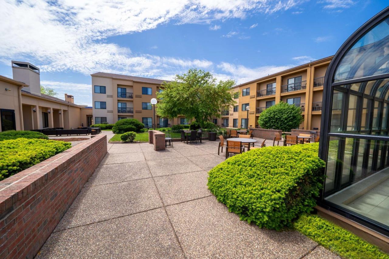 Iowa Quad Cities 3* Bettendorf
