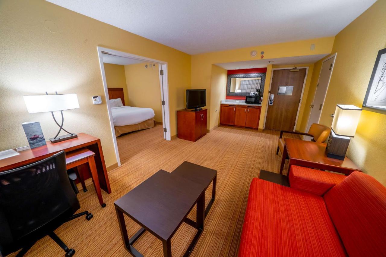Iowa Quad Cities Hotel Bettendorf