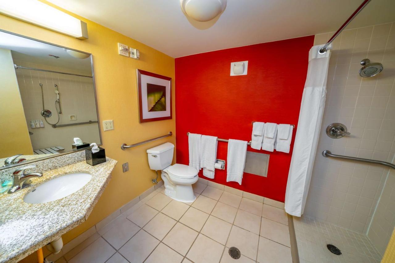 Iowa Quad Cities 3*